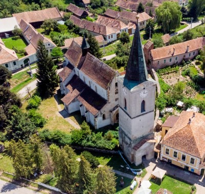 Biserica luterana fortificata Richis